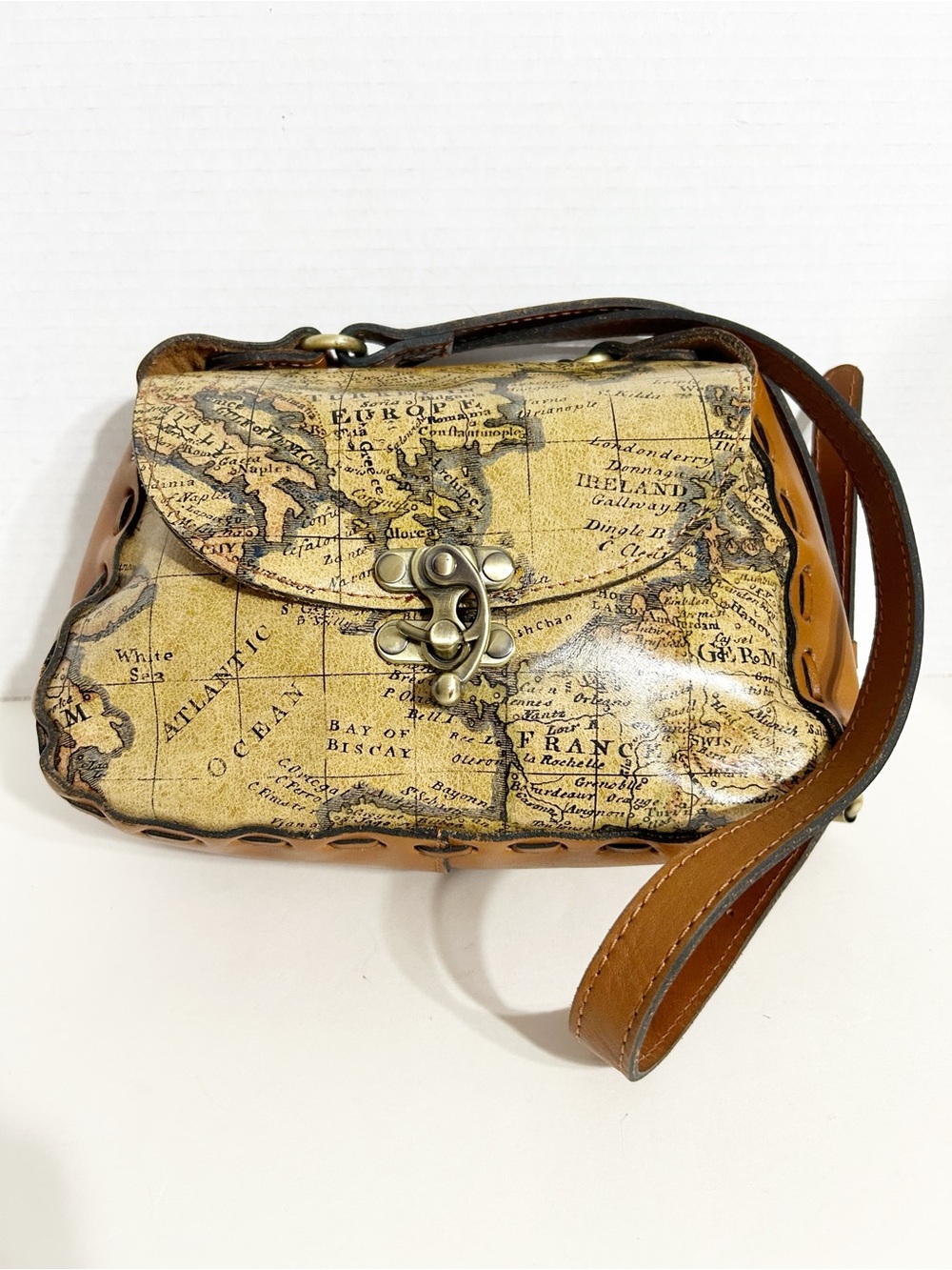 Patricia Nash Lucia European Map Crossbody Bag Tan Full-Grain Leather Vintage - Picture 3 of 16